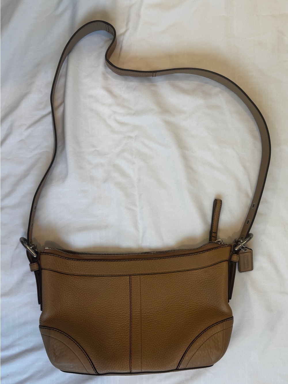 COACH F12321 MADISON
BAG TAN BROWN BAMBOO PEBBLED DUFFLE BOHO
HOBO PURSE - Picture 11 of 14